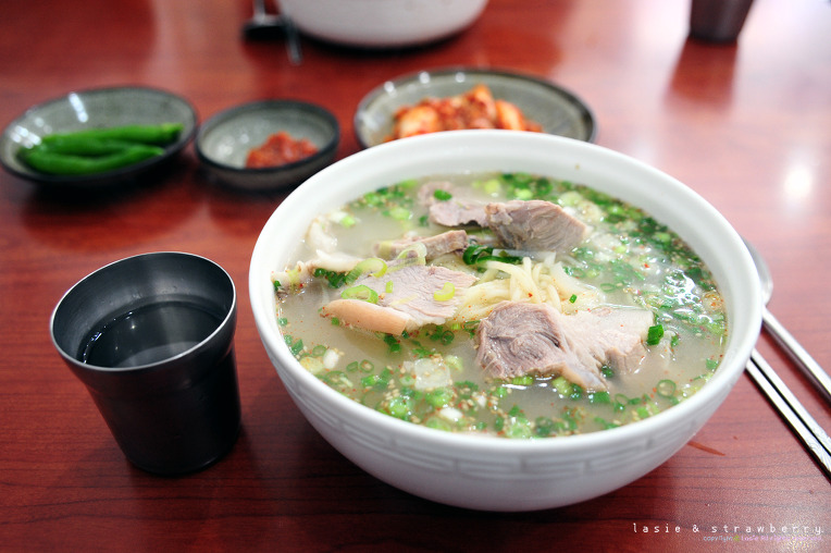 갑작스럽게 다녀온 버라이어티한 봄날의 제주도 데이트 (남자랑..ㅋ) 