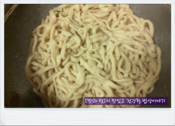 장터칼국수 이미지