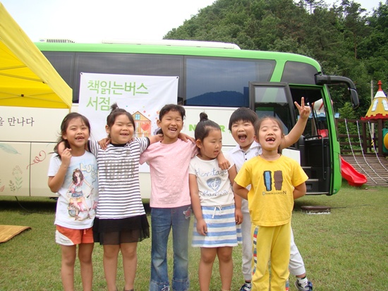 영동도서관 이미지