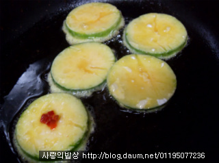 박물관뜨락,계절의여왕 강림하다! 숙녀의 화려한도시락 >_