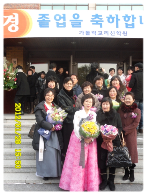 더블클릭을 하시면 이미지를 수정할 수 있습니다