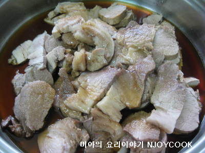 저렴하고 담백하게 맛있는 특별식 "술 취한 돼지고기 조림 "