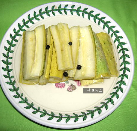 바삭 바삭한 마늘빵