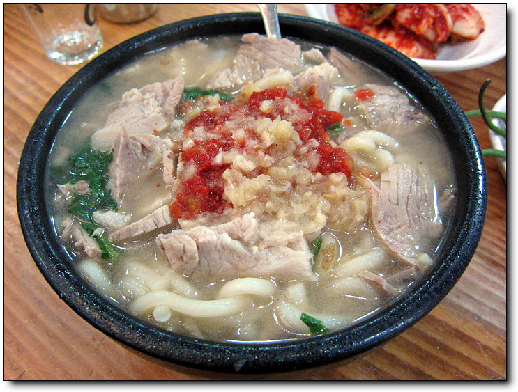 돼지우동 이미지