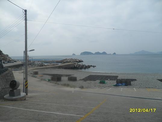 193F564B4F8D21F22C5E49