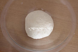 식빵도 입안에서 녹을 수 있다~! "생크림 식빵"