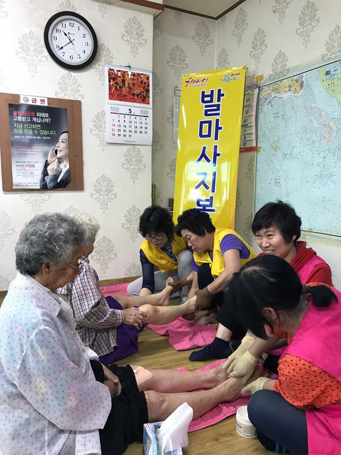 221557355928FCDE0B144D