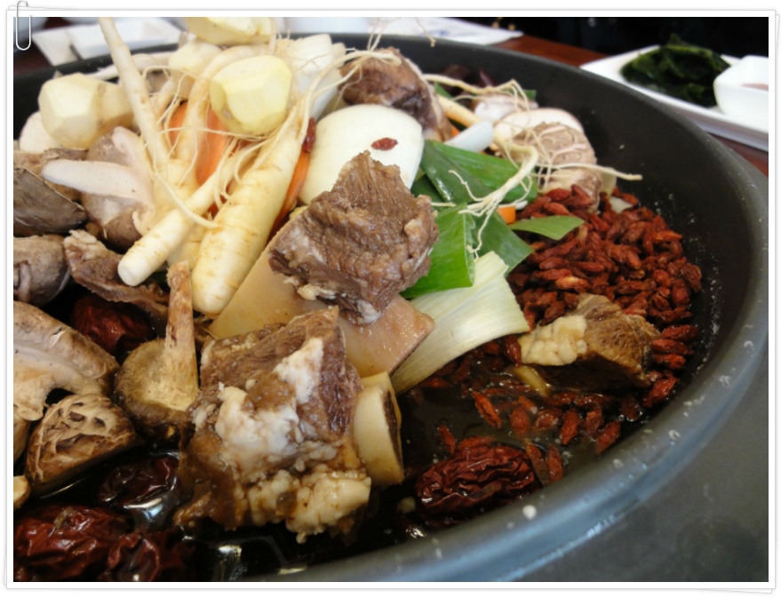 [청양맛집] 몸보신에 최고, 1박2일 은지원이 먹었다는 청양특산물 구기자갈비전골 찜 - 별장가든