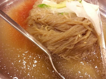 육쌈냉면 이미지