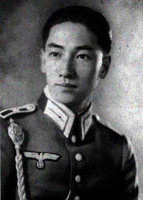 장위국(張緯國): 평생을 괴롭힌 출생의 수수께끼
