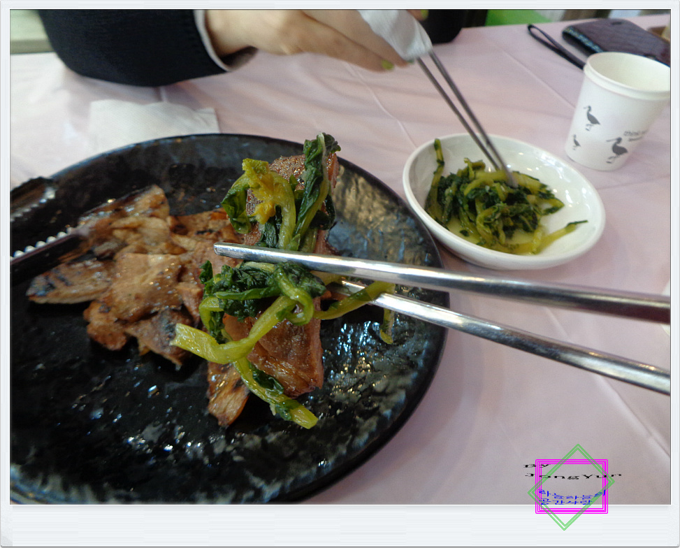고기냉면 이미지