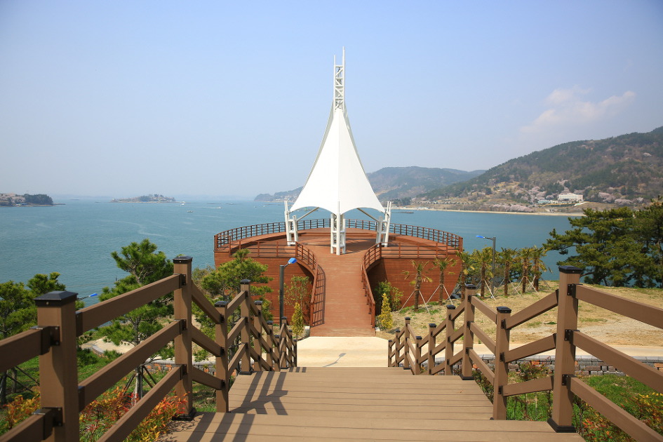 삼천포의 봄