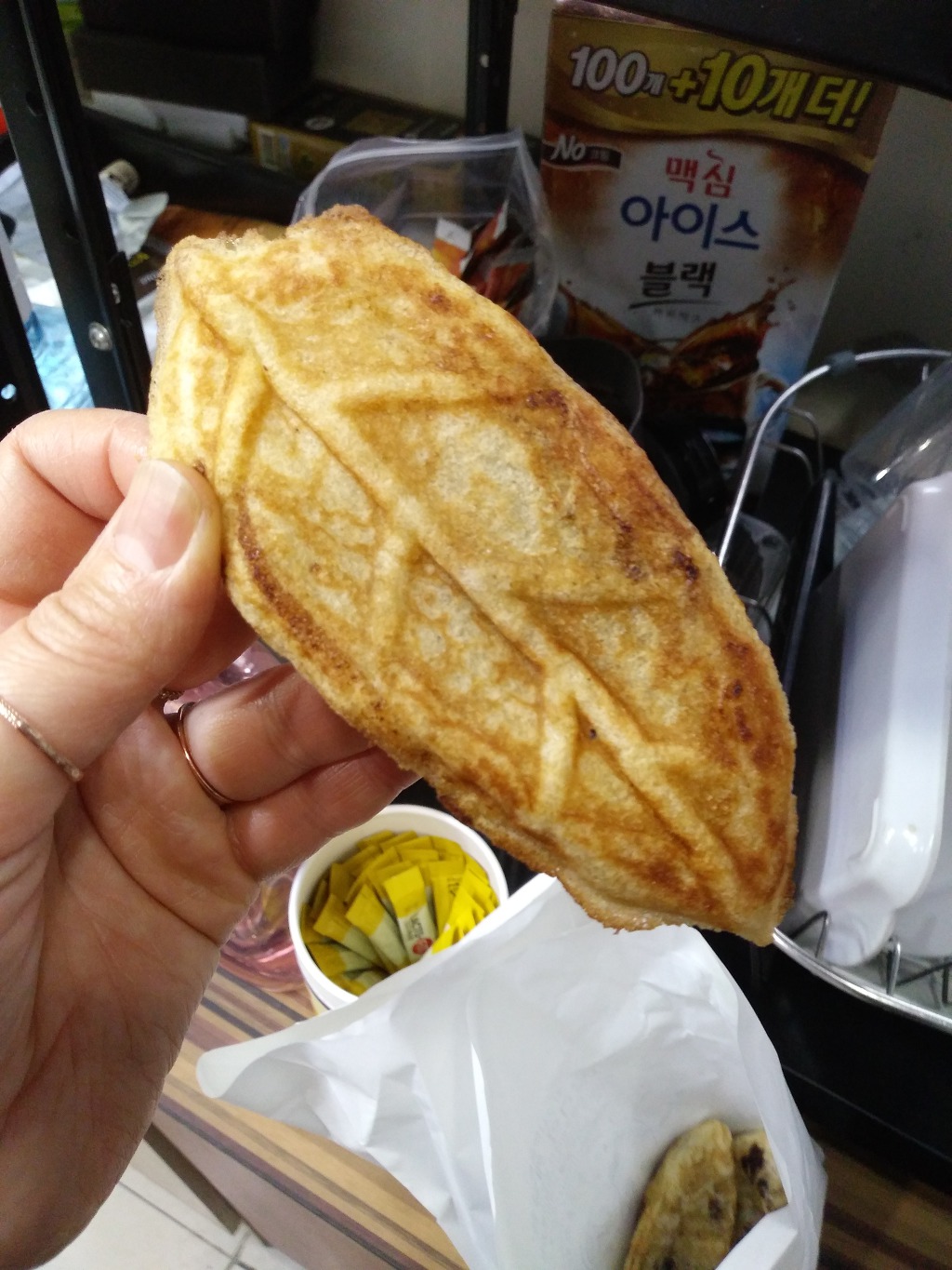 겨울 간식 붕어빵 가발샵 고객님 선물