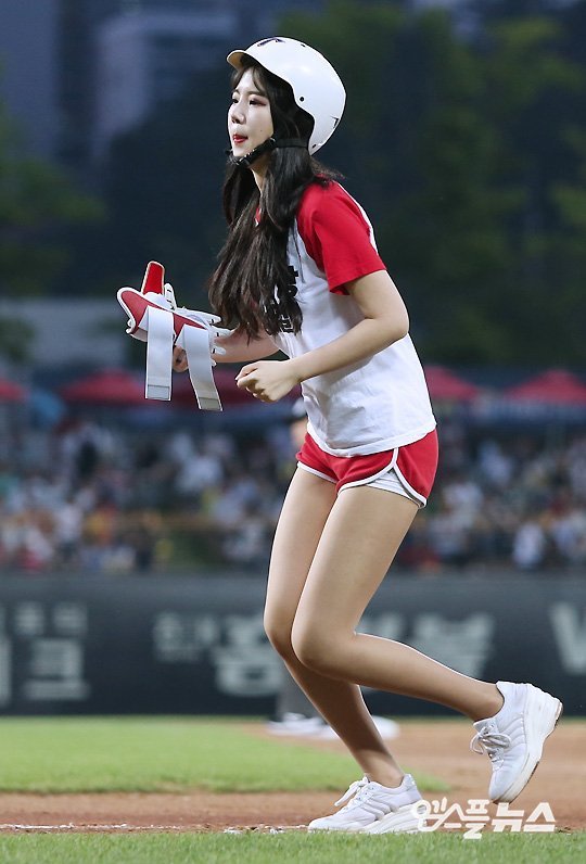 KIA 배트걸 권용진